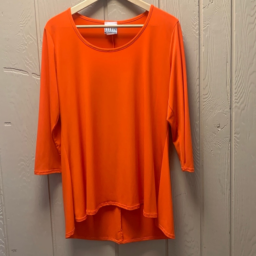 Ellen & Company Top